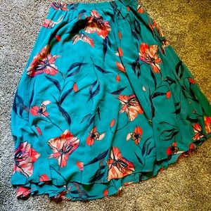 Summer time floral mid length skirt
